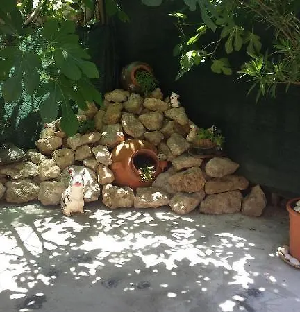 стонел Apartment *